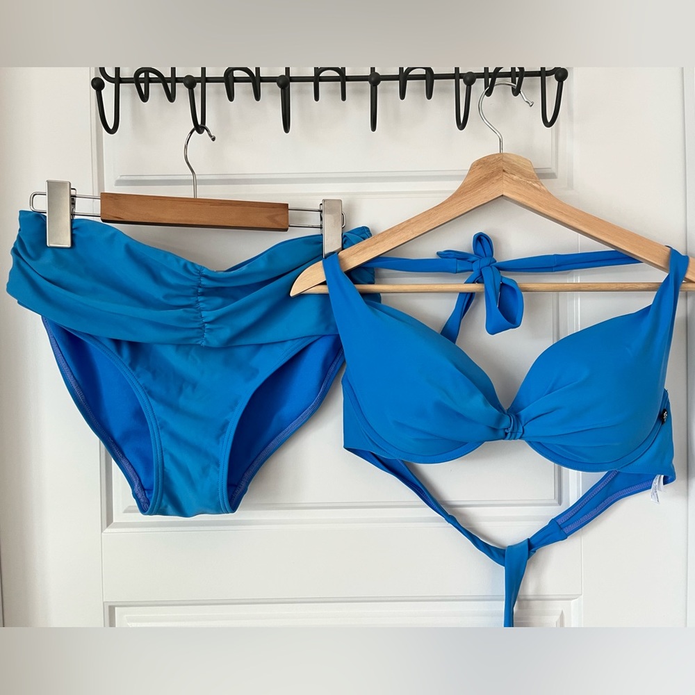 ☀️3 for $25! La Vie En Rose High Waist Halter Bikini